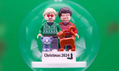 Free LEGO Christmas Christmas Bauble